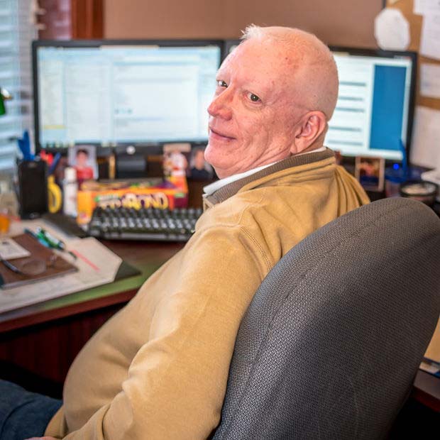 Tom Mullally headshot